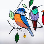 Bunte Glasfensterhänger mit Vogelmotiv
