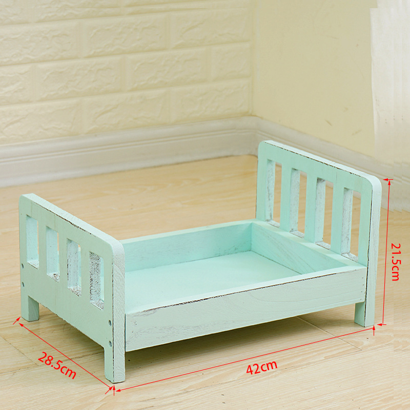 Vintage Fotorequisite für Neugeborenen – Holzbett für Babyshooting