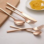 Elegantes 30-teiliges Besteckset für stilvolle Anlässe