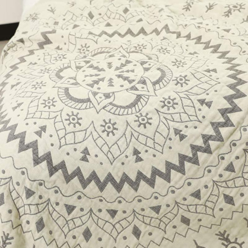 Elegante Wendedecke mit Mandala Design aus Baumwolle