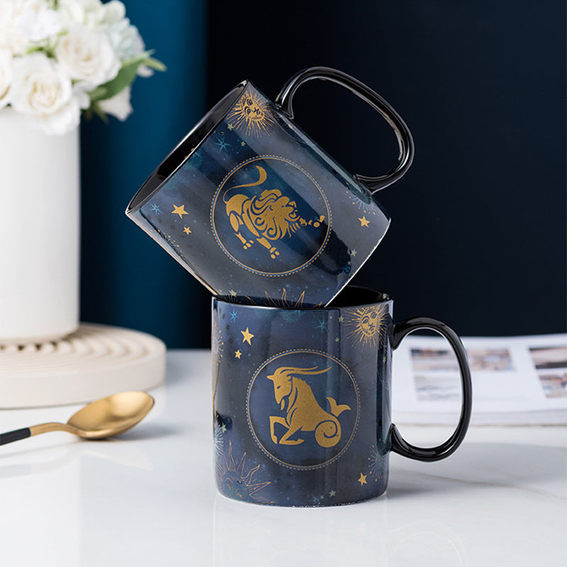 Kaffeetasse aus Keramik in Kobalt Blau mit 12 Sternzeichen