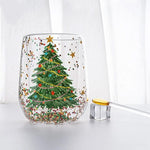 Weihnachtstasse in Baumform