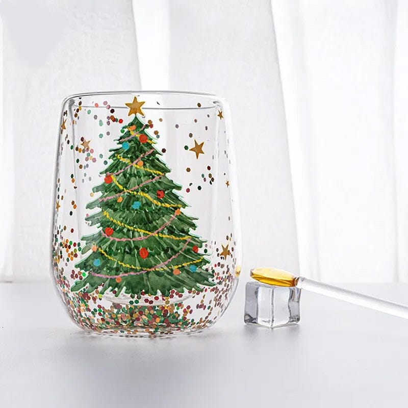 Weihnachtstasse in Baumform