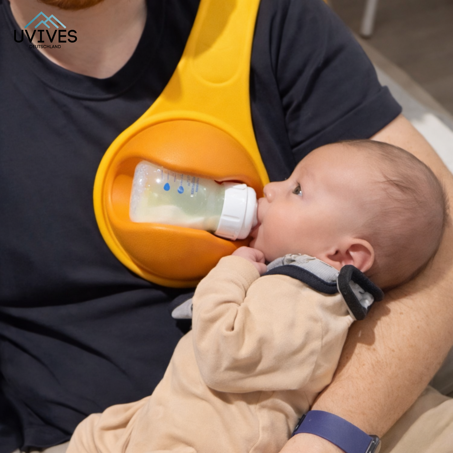 Hands-Free Feeding: Relaxed Mealtimes for Your Baby