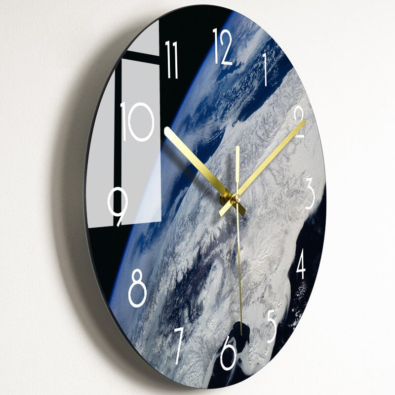 Moderne Wanduhr aus Glas – Funktional, Elegant und Stilvoll