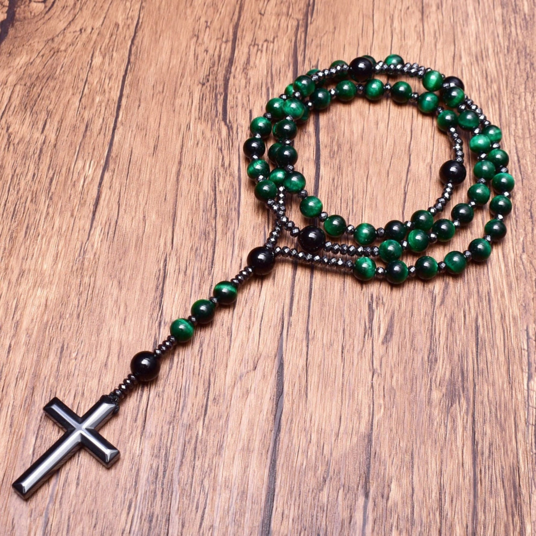 Spiritueller Anhänger mit Tigerauge und Lapislazuli – Rosenkranz für Männer
