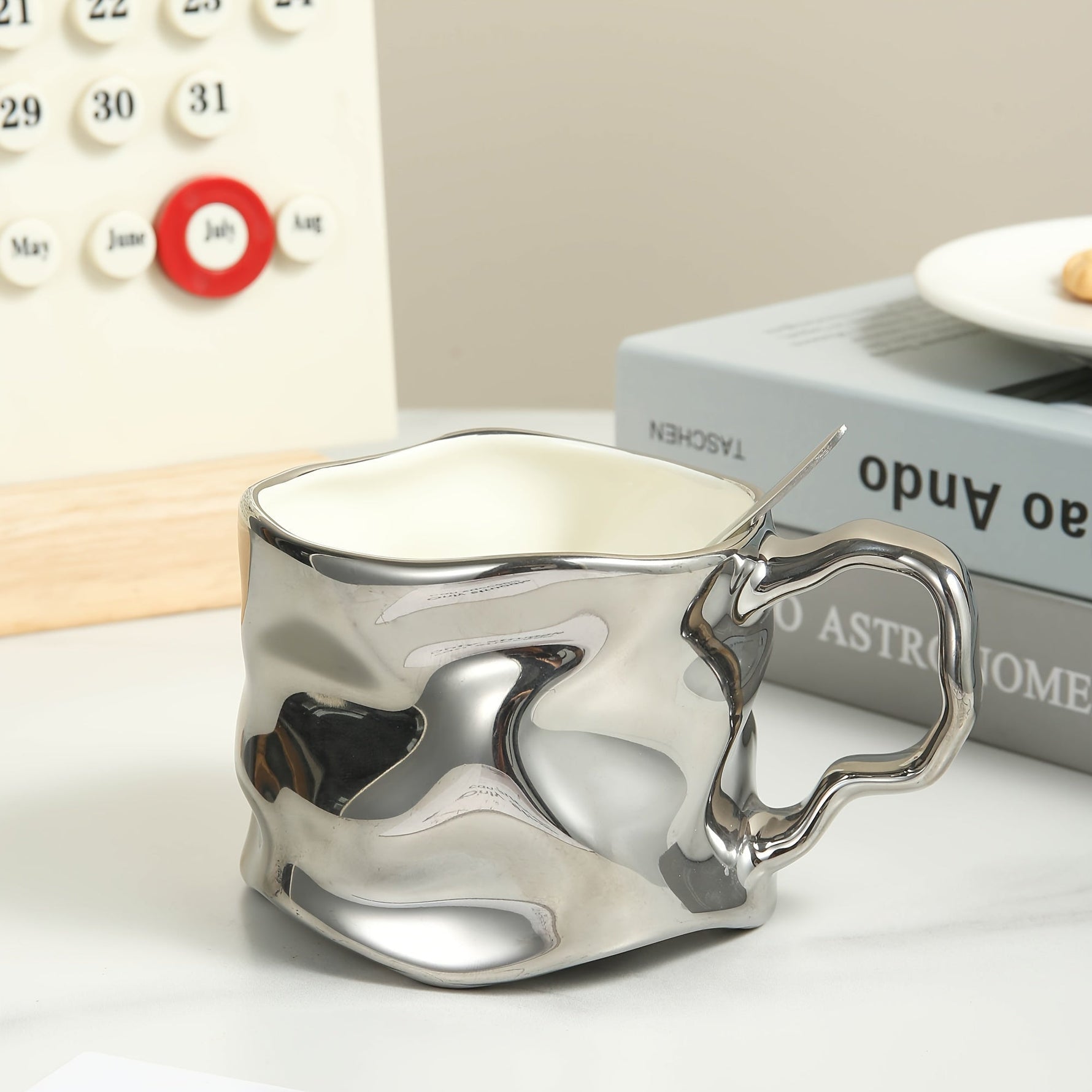 KreativKaffeebecher – Handgefertigte Keramiktasse mit Einzigartigem Design