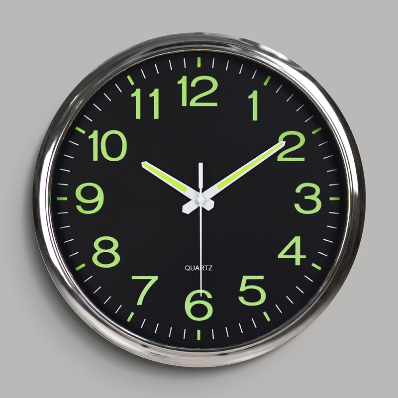 Elegante Wanduhr mit LED-Beleuchtung – Zeitloses Design