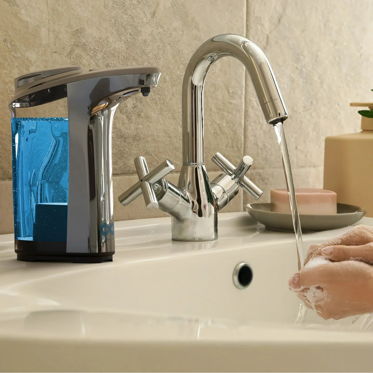 Touchless Soap Dispenser with 500ml Capacity for Kitchen and Bathroom