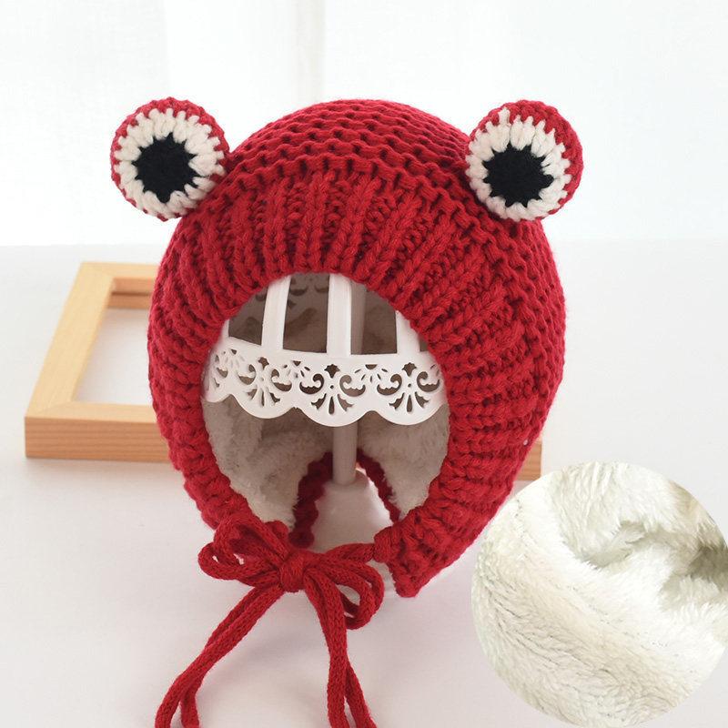 Snug Winter Hat for Little Adventurers
