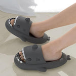 Haifisch Hausschuhe – Bequeme Slippers für Zuhause