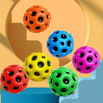 Federnder Spielball für sanftes Zurückprallen