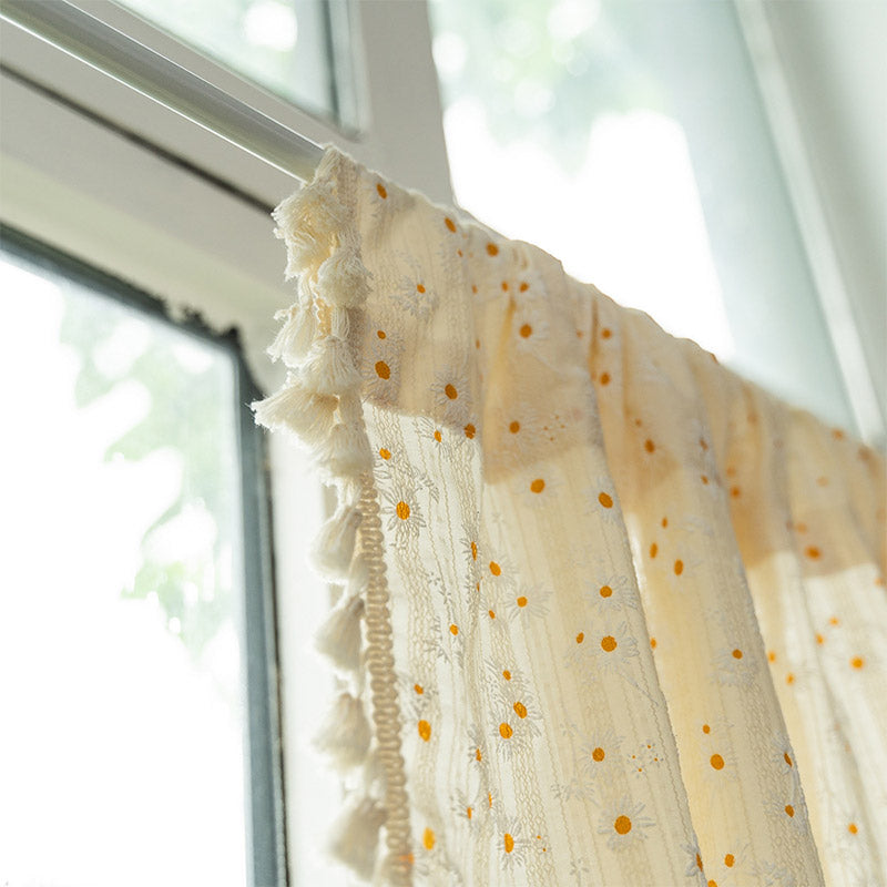 Beige Vorhang mit Gänseblümchenmuster aus Baumwoll-Leinenstoff