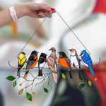 Bunte Glasfensterhänger mit Vogelmotiv