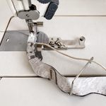 Professionelle Faltvorrichtung für Schrägband – Präzise Kanten bei jedem Stich