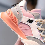 Bequeme und stabile Sportschuhe für Kinder – Moderner Stil