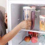 Lebensmittelbehälter mit 4 Fächern für 2500 ml Cerealien