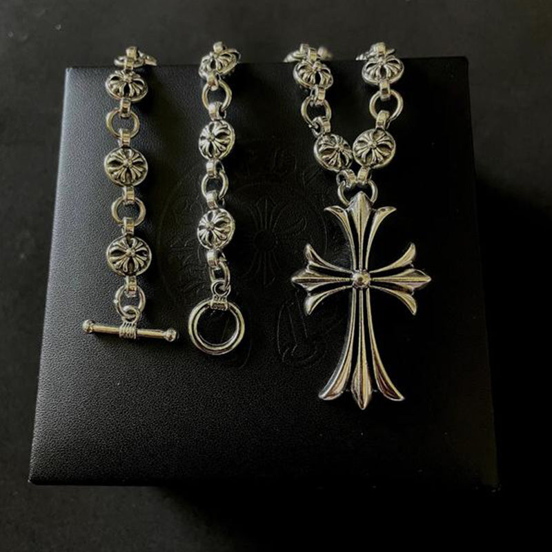 Dämonenkreuz Anhänger Kette für den individuellen Look