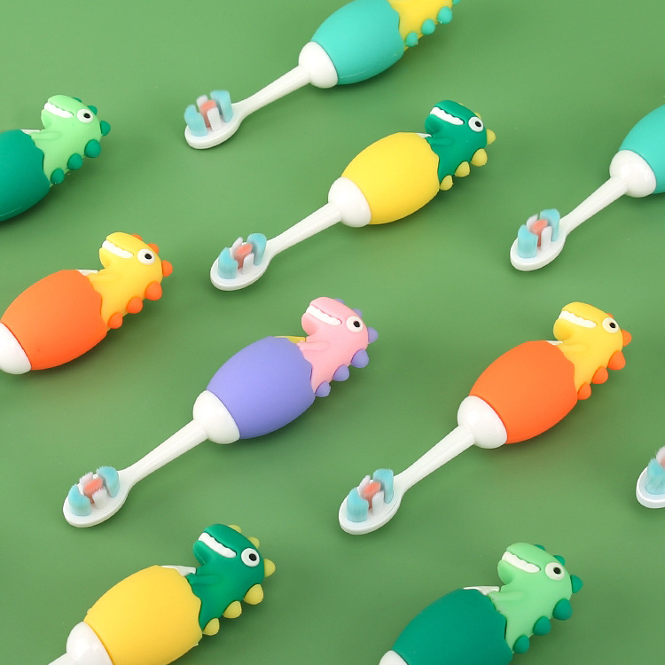 Lernzahnbürste für Kleinkinder und Babys – Dino Design mit weichen Borsten
