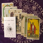 Tarotkarten-Set mit 78 traditionellen Karten