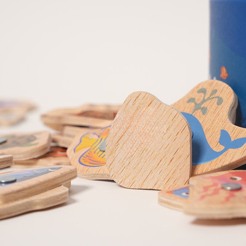 Magnetisches Angelaus Spielzeug aus Holz – 35 bunte Fische