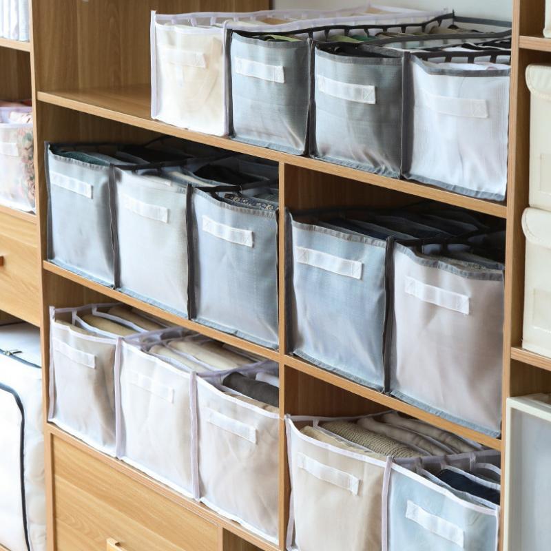 Praktischer Kleiderschrank-Organizer mit Fächern für Ordnung