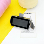 Magnetic seam guide for precise and clean seams