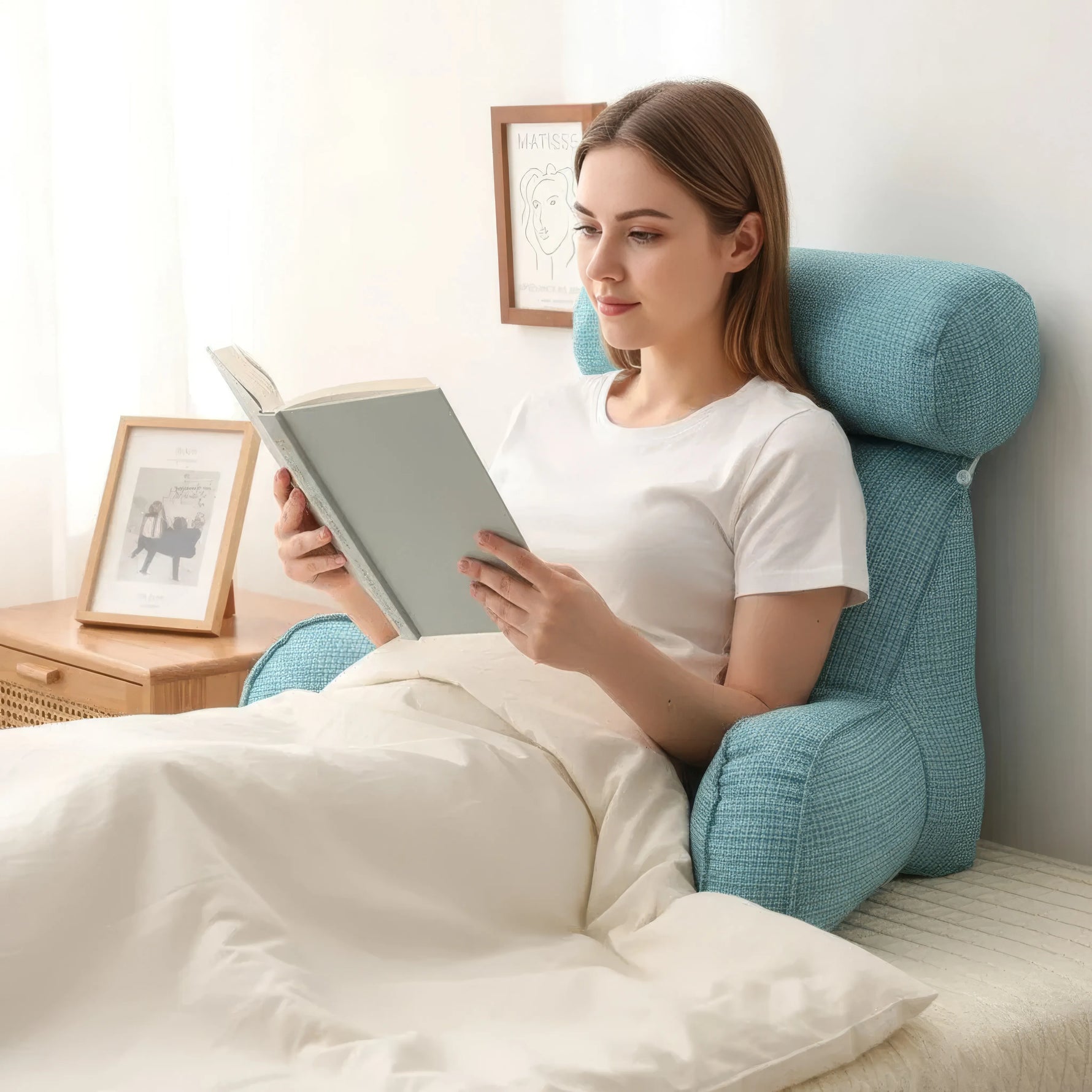 Entspanntes Lernen und Lesen im Bett mit dem RelaxNest