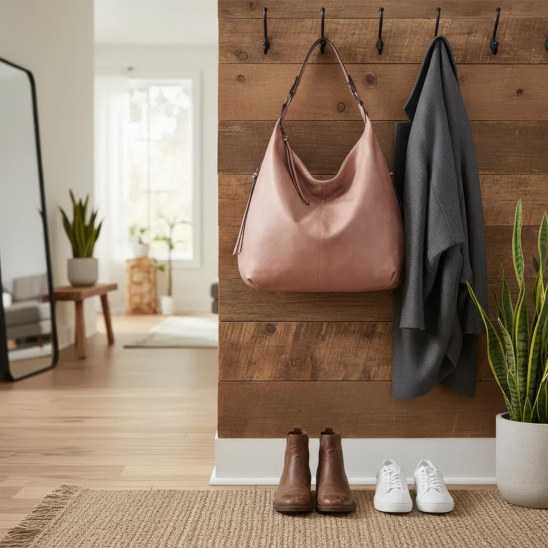Elegante Damenhandtasche mit durchdachtem Stauraum