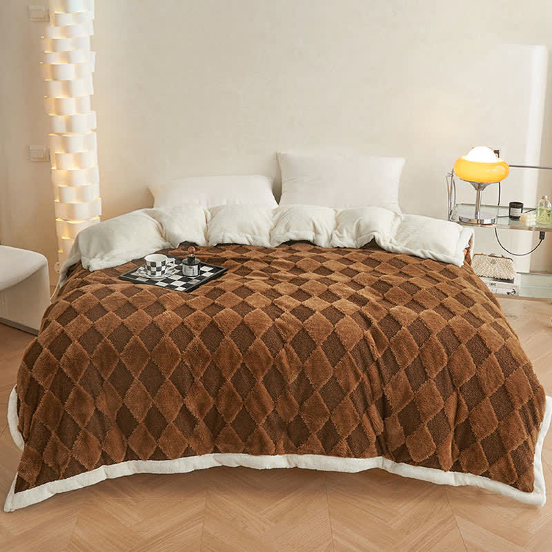 Luxurious Velvet Blanket – Soft and Warm for Any Occasion