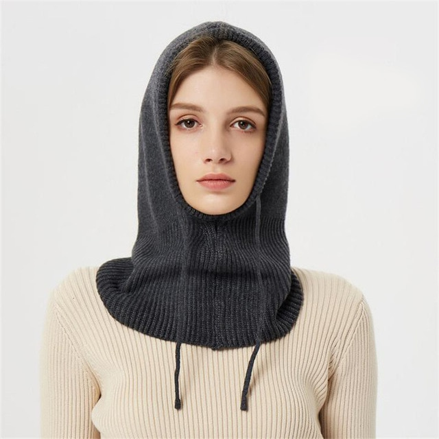 Luxuriöse Kaschmir Wintermütze mit Kapuze