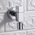 Eleganter Wandhahn mit Knopfgriff aus massivem Messing