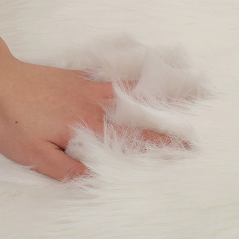 Elegant Natural Rabbit Fur Rug | 100x50 cm