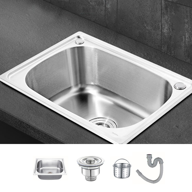 Eleganter Küchenspüle mit schmutzabweisender Oberfläche und Abflussset