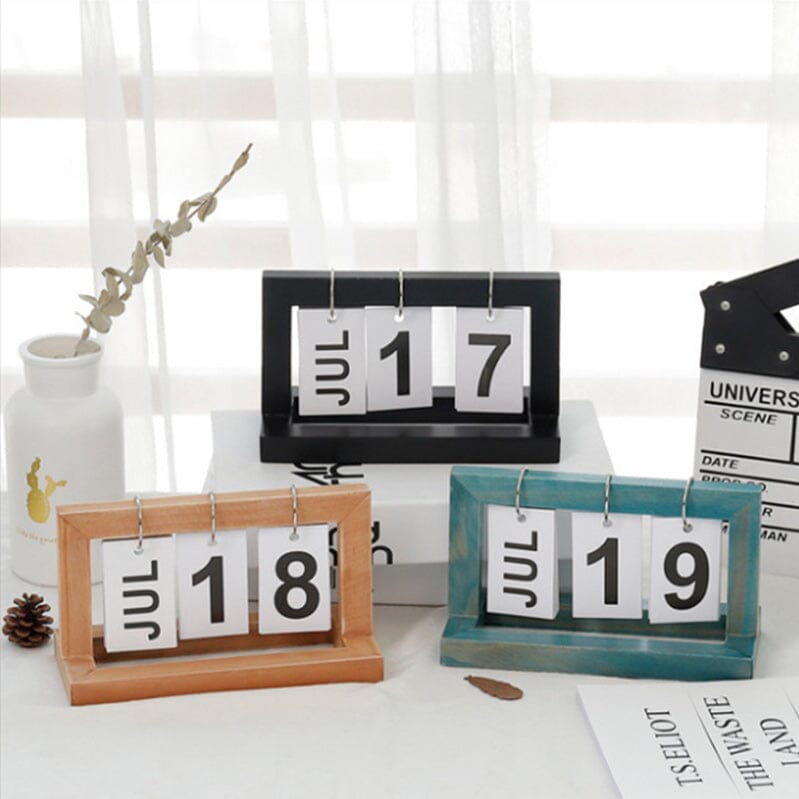 Schreibtischkalender aus niederländischem Teakholz