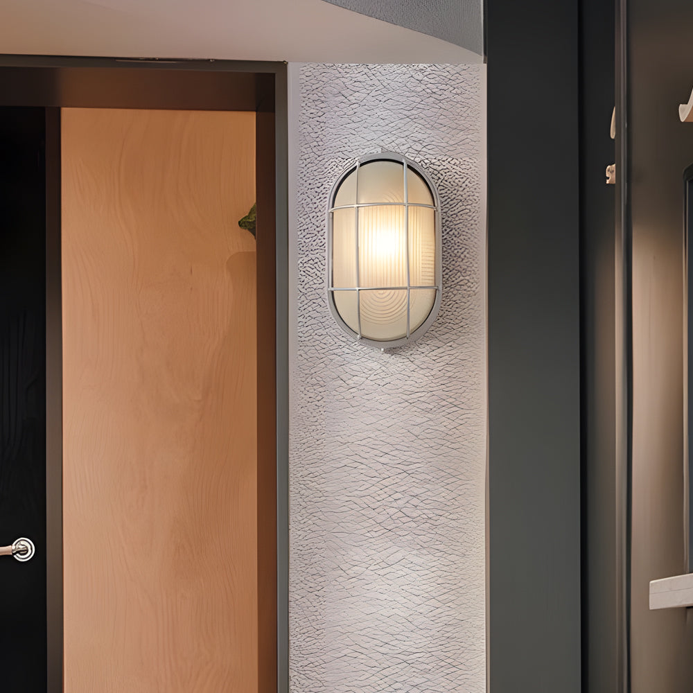 Elegant outdoor wall light in retro industrial style – Oval or Round