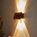 Kabellose Solar-Wandleuchte für den Außenbereich – Wetterfeste LED-Beleuchtung für Gärten, Terrassen und Balkone