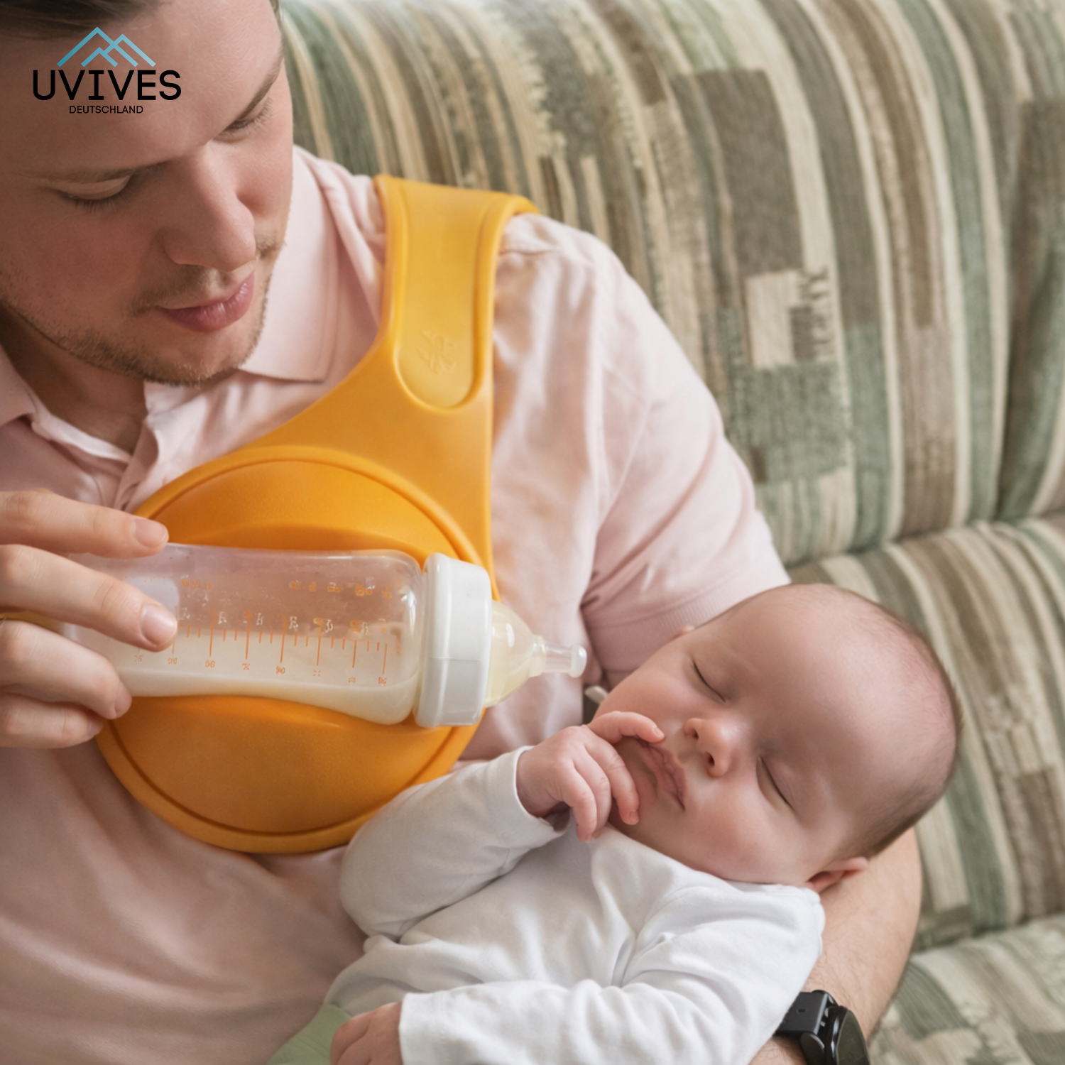 Hands-Free Feeding: Relaxed Mealtimes for Your Baby