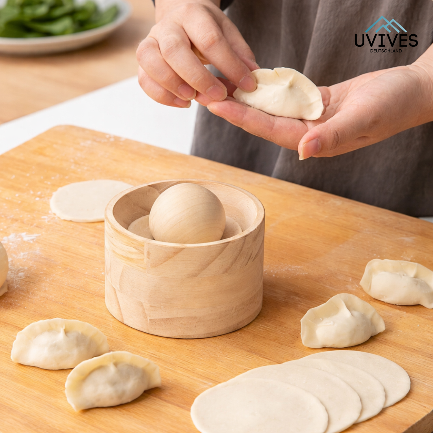 Dumpling Master – For effortless and perfect dumplings