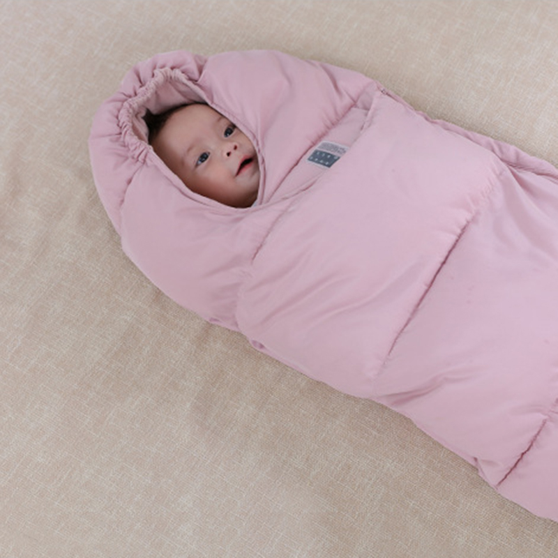 Schlafsack für Babys im Kinderwagen – Warmer Fußsack mit Kapuze