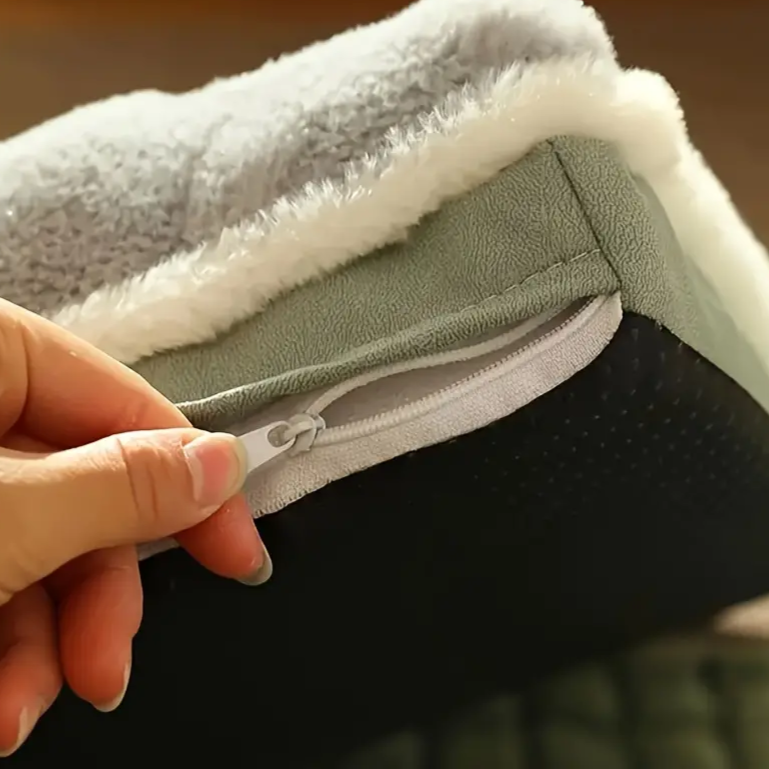 CozyNest – Comfortable Warmth for Your Beloved Pet