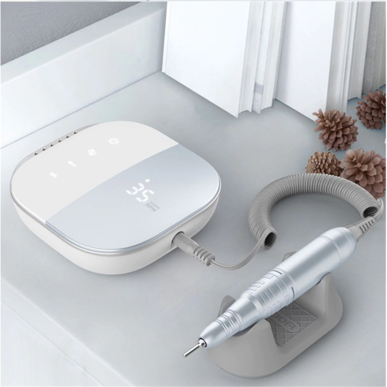 NailGenius - Perfect Nails Effortlessly at Home