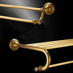 Elegante Badezimmeraccessoires aus gebürstetem Messing – Set oder Einzelstück
