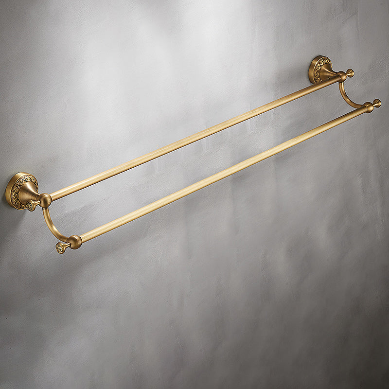 Elegante Badezimmeraccessoires aus gebürstetem Messing – Set oder Einzelstück
