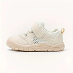 Schuhe für Babys im Barfuß-Stil