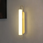 Elegante Goldene Wandleuchte mit LED und Acrylschirm