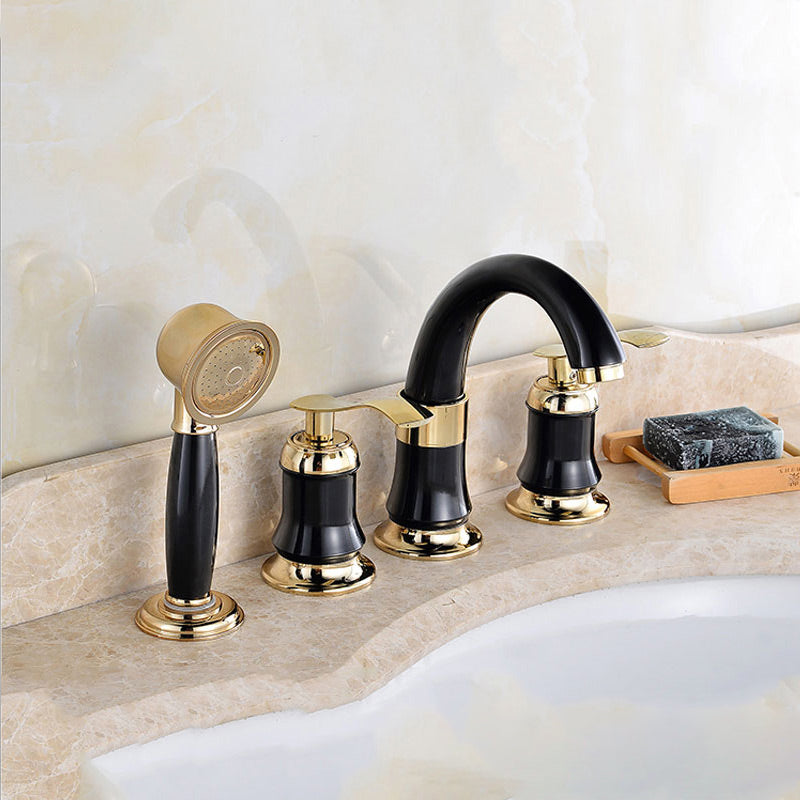 Eleganter Badewannenarmatur mit Deckmontage für modernes Badezimmer