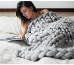 Kuschelige Strickdecke für ultimativen Komfort