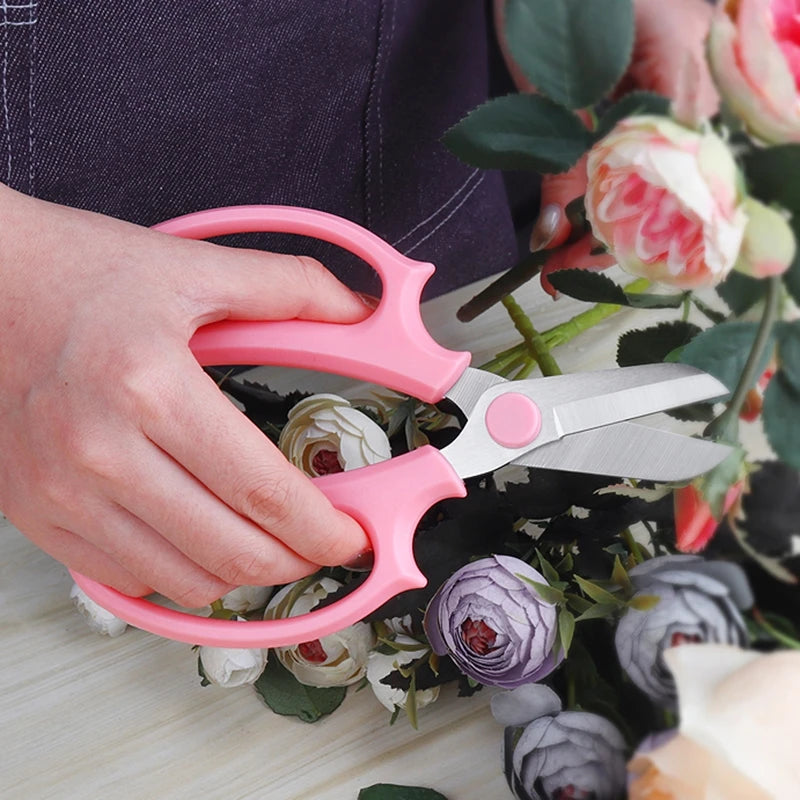 Precise Garden Cutting Tools with Ergonomic Design