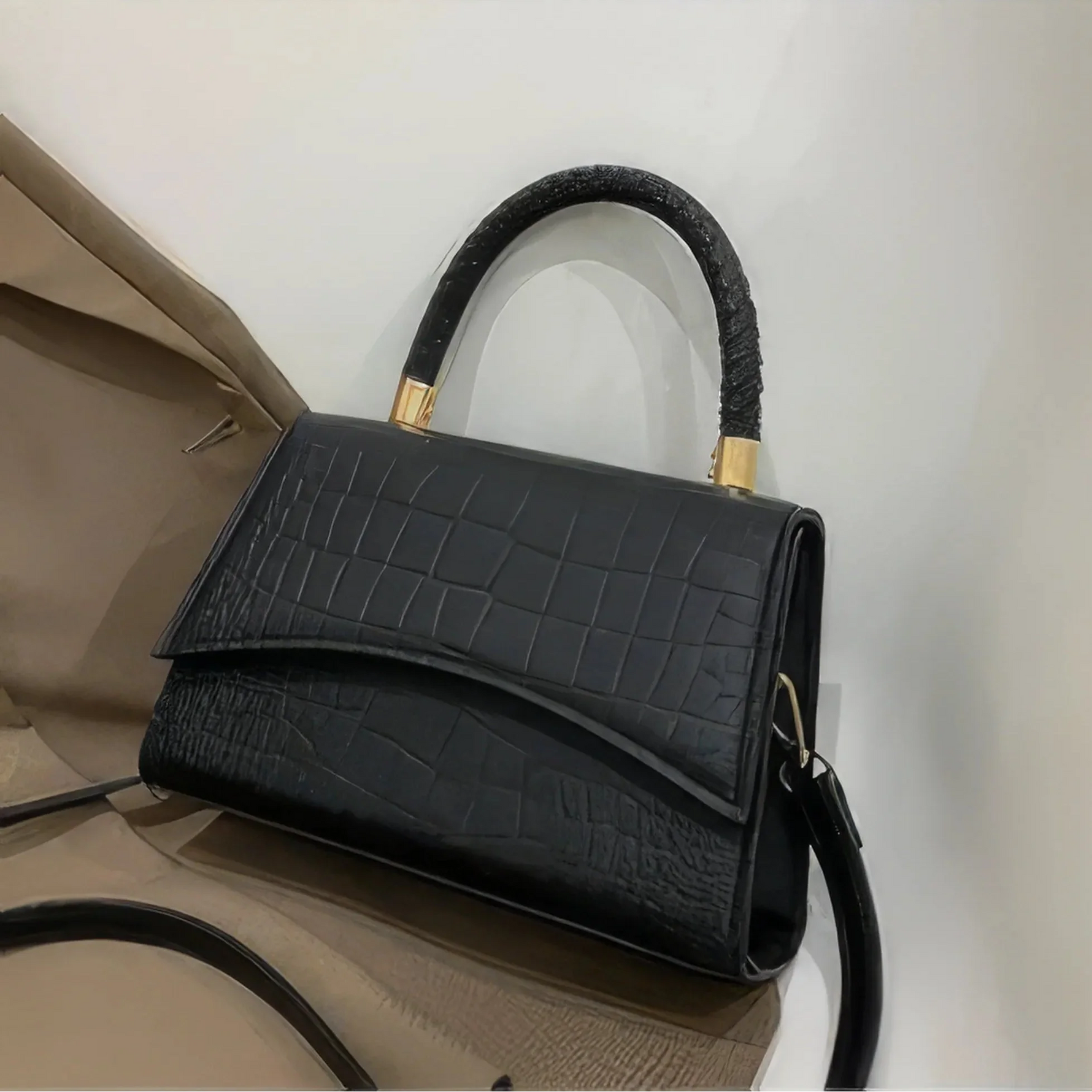 Elegante Damenhandtasche – Stil und Vielseitigkeit vereint